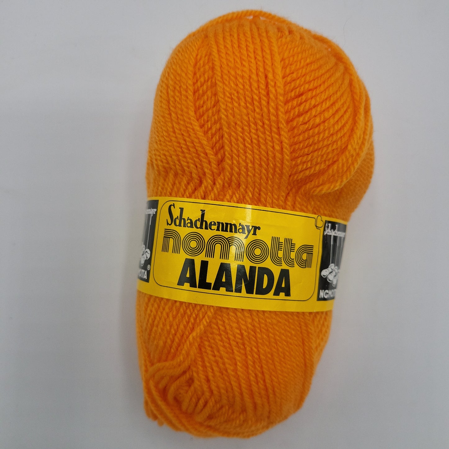 Schachenmayr Nomotta Alanda 50g ca. 140m 100% Polyacryl