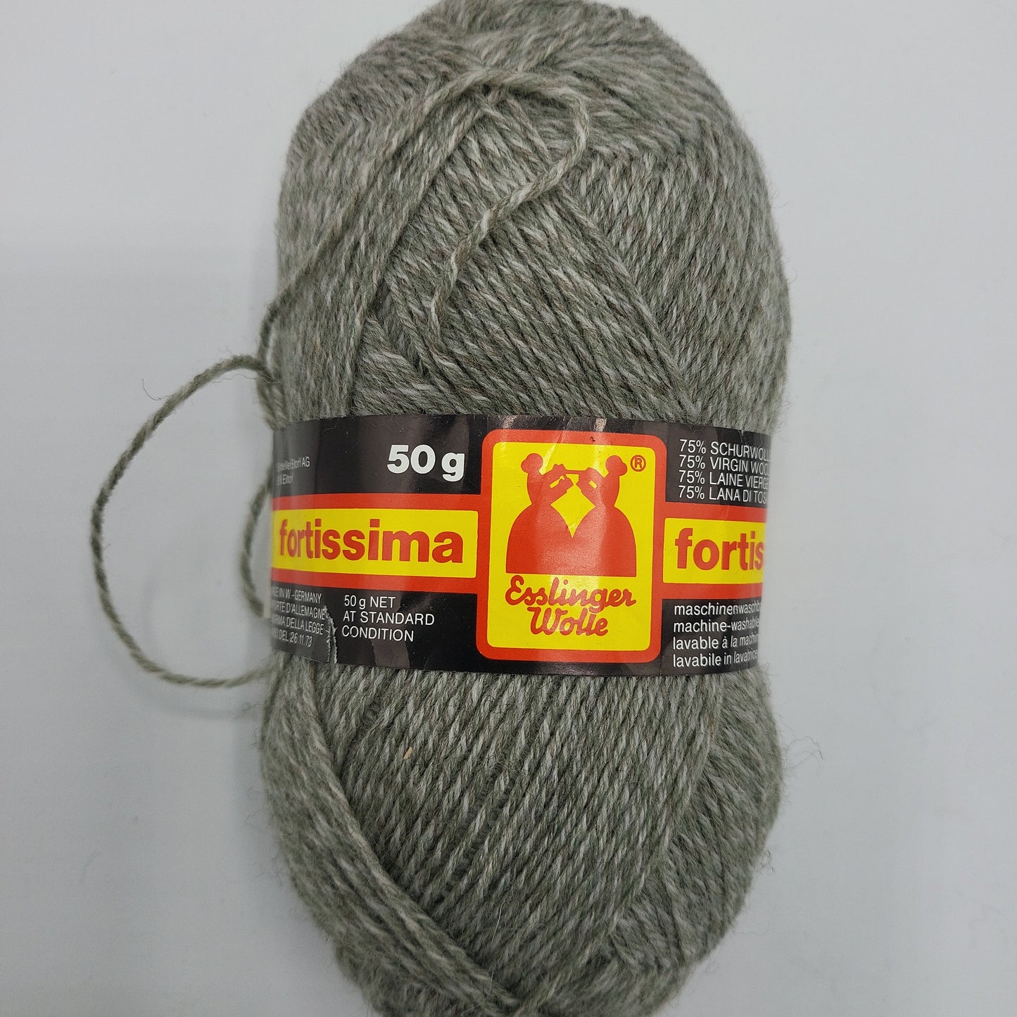 Esslinger Wolle Fortissima 50g 210m 30 Farben